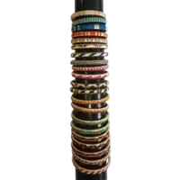 "Manilla Artesanal: Hecha a Mano con Diseño Único del Pueblo Wounaan"